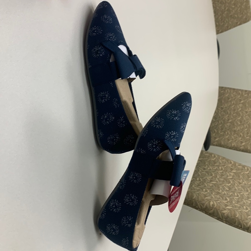 Skechers Cleo Point flat 9W